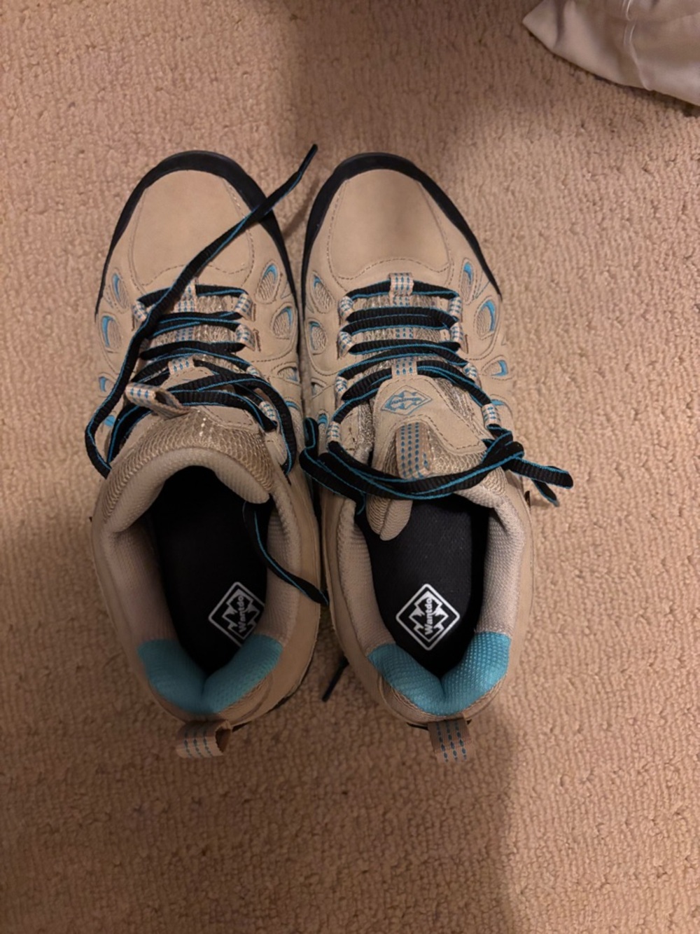 Women's Beige Hiking shoes